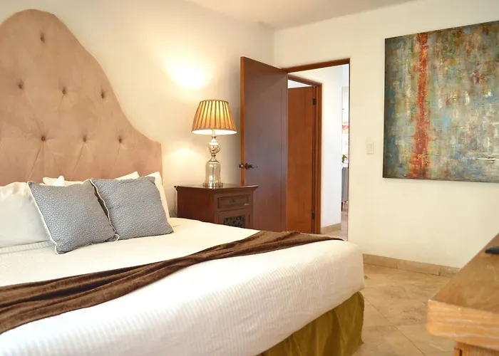 Luxury With Ocean View & Private Plunge Pool, La Vista At Pedregal Apartment